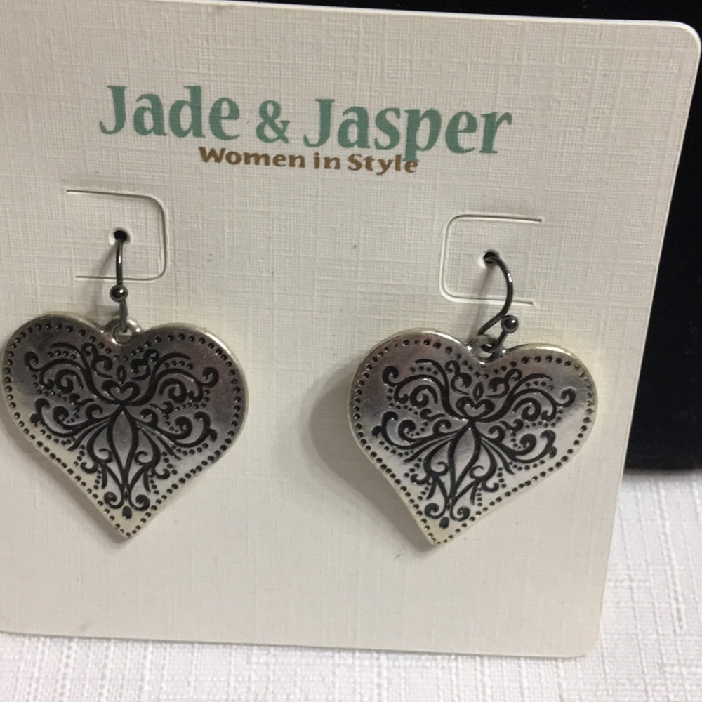 Earring - Picture 3 of 3